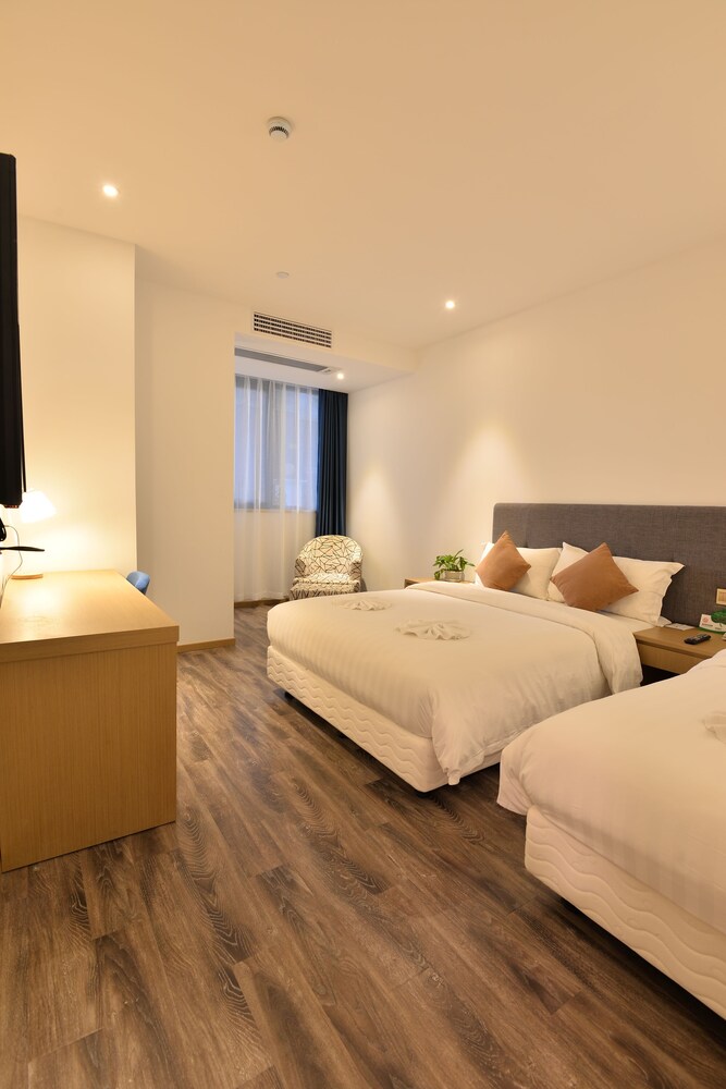 Joyful Star Hotel (Disney--wanxia), Shanghai Joyful Star Hotel (Disney--wanxia), Shanghai