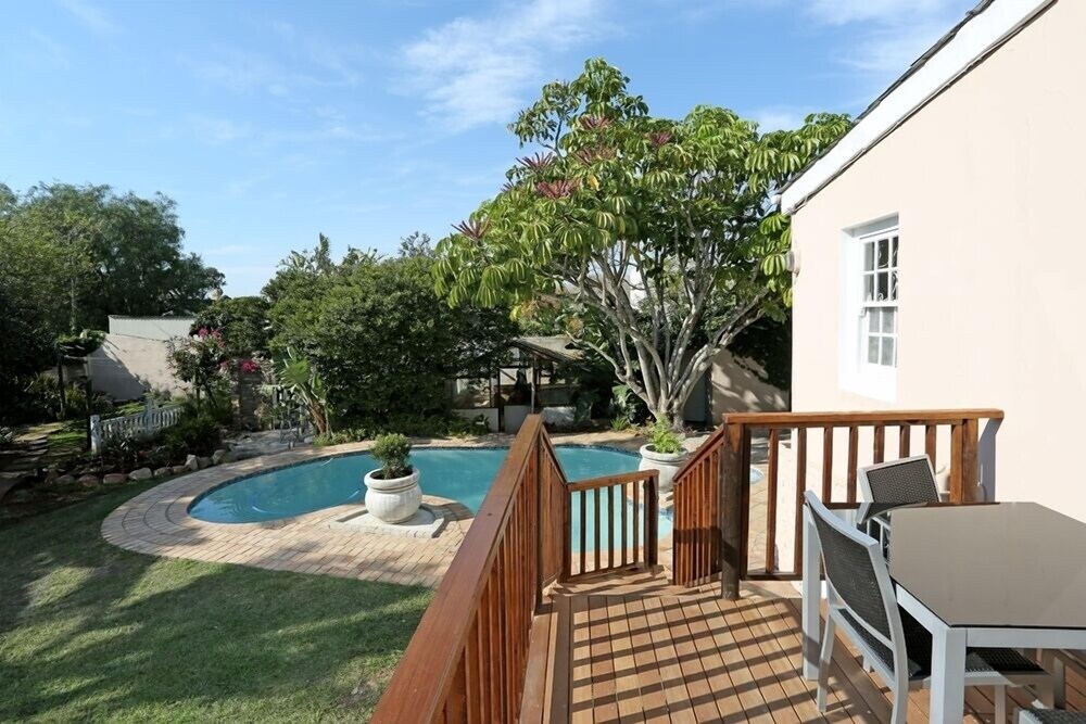 Newington Place, Port Elizabeth Newington Place, Port Elizabeth