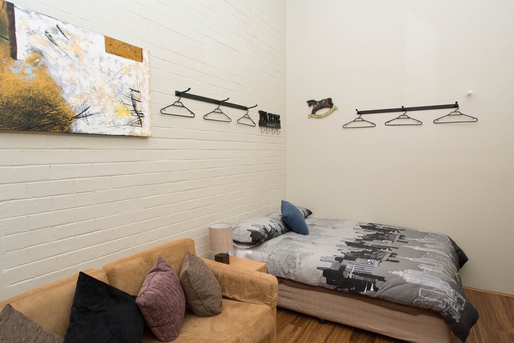 Westside Studio Apartments, Armidale Westside Studio Apartments, Armidale