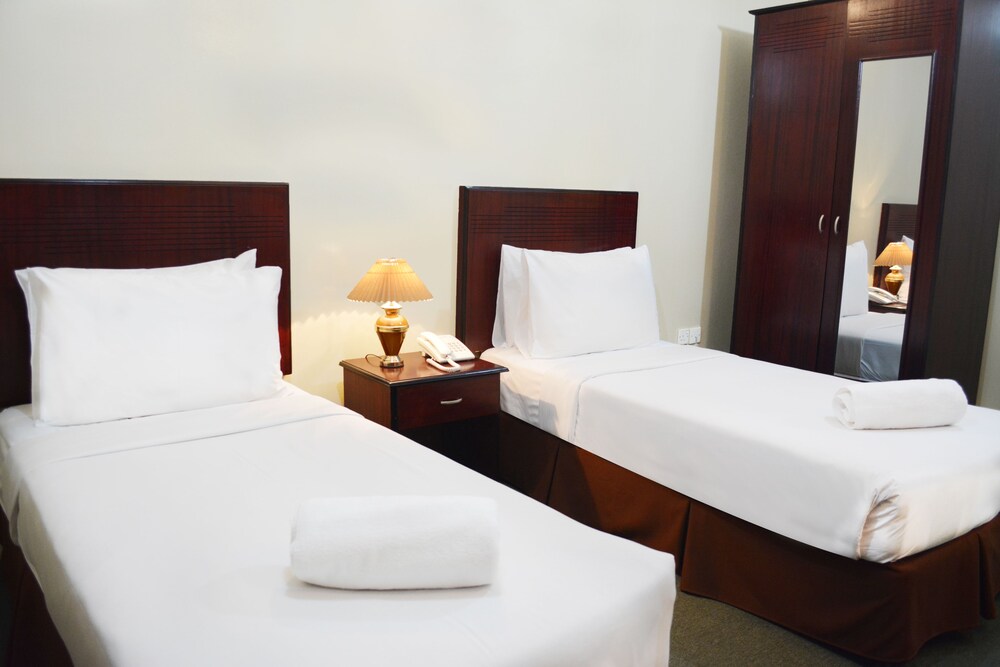 Galaxy Plaza Hotel, Dubai Galaxy Plaza Hotel, Dubai