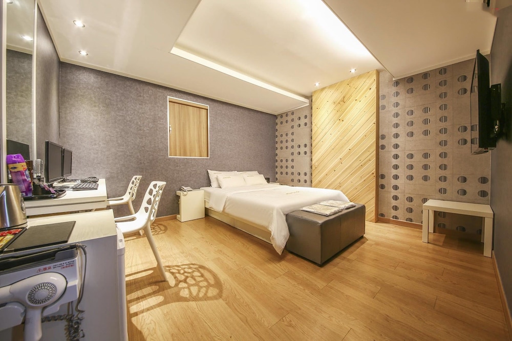 Richi Hotel, Suwon Richi Hotel, Suwon
