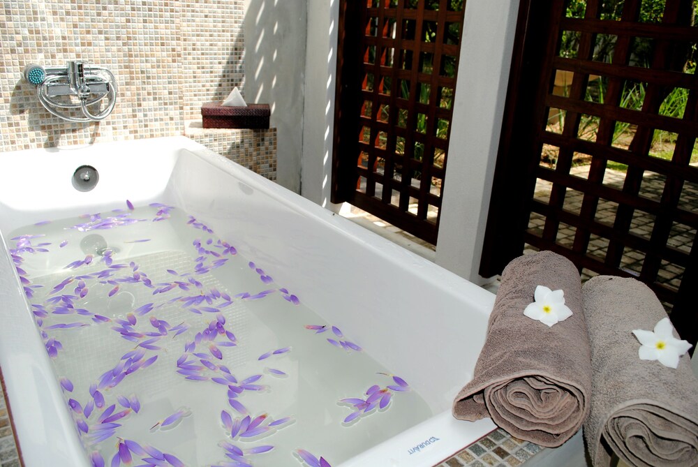 Wasantha Garden Hotel, Weligama Wasantha Garden Hotel, Weligama