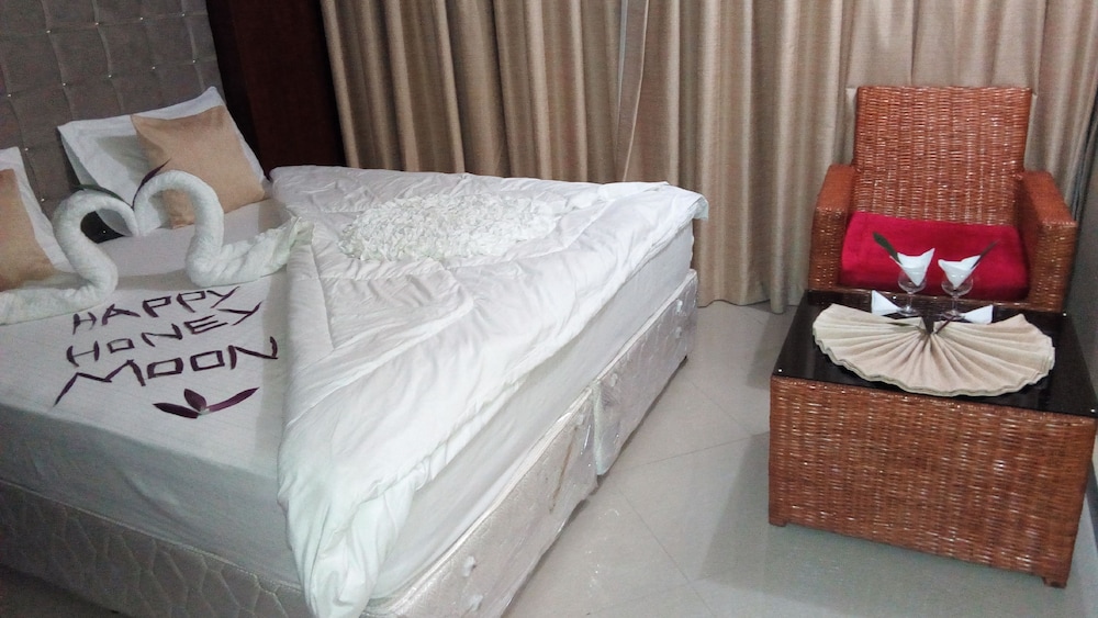 Hotreef Hotel, Dar-Es-Salaam Hotreef Hotel, Dar-Es-Salaam