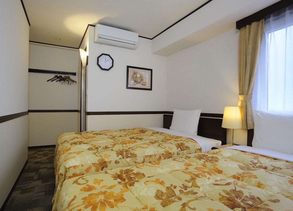 Toyoko Inn Kobe Sannomiya No.1, Kobe Toyoko Inn Kobe Sannomiya No.1, Kobe