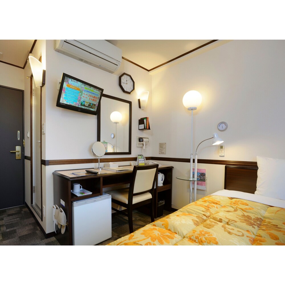 Toyoko Inn Yokohama-sen Fuchinobe-eki Minami-guchi, Sagamihara Toyoko Inn Yokohama-sen Fuchinobe-eki Minami-guchi, Sagamihara