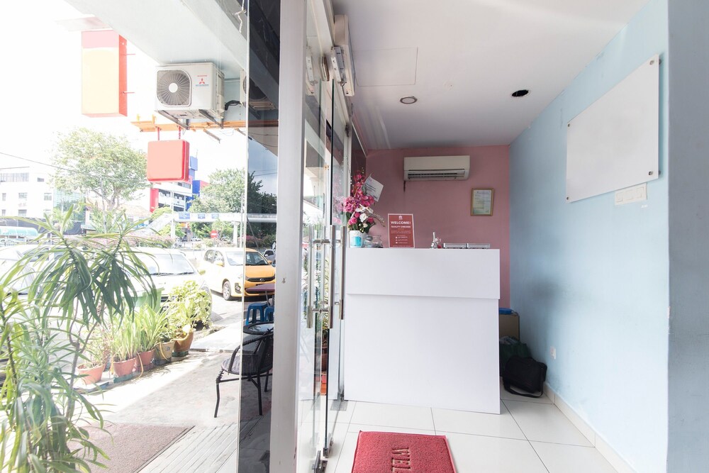 ZEN Rooms Colour Hotel, Penang ZEN Rooms Colour Hotel, Penang
