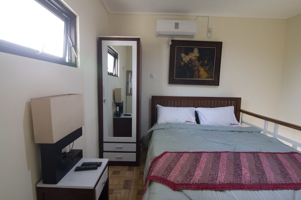 RedDoorz Mayjen Sungkono, Surabaya RedDoorz Mayjen Sungkono, Surabaya