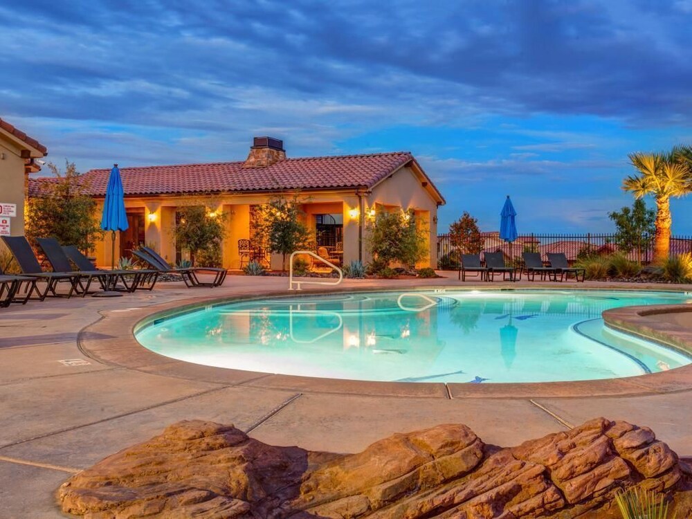 The Overlook Paradise Village 37, Santa Clara The Overlook Paradise Village 37, Santa Clara