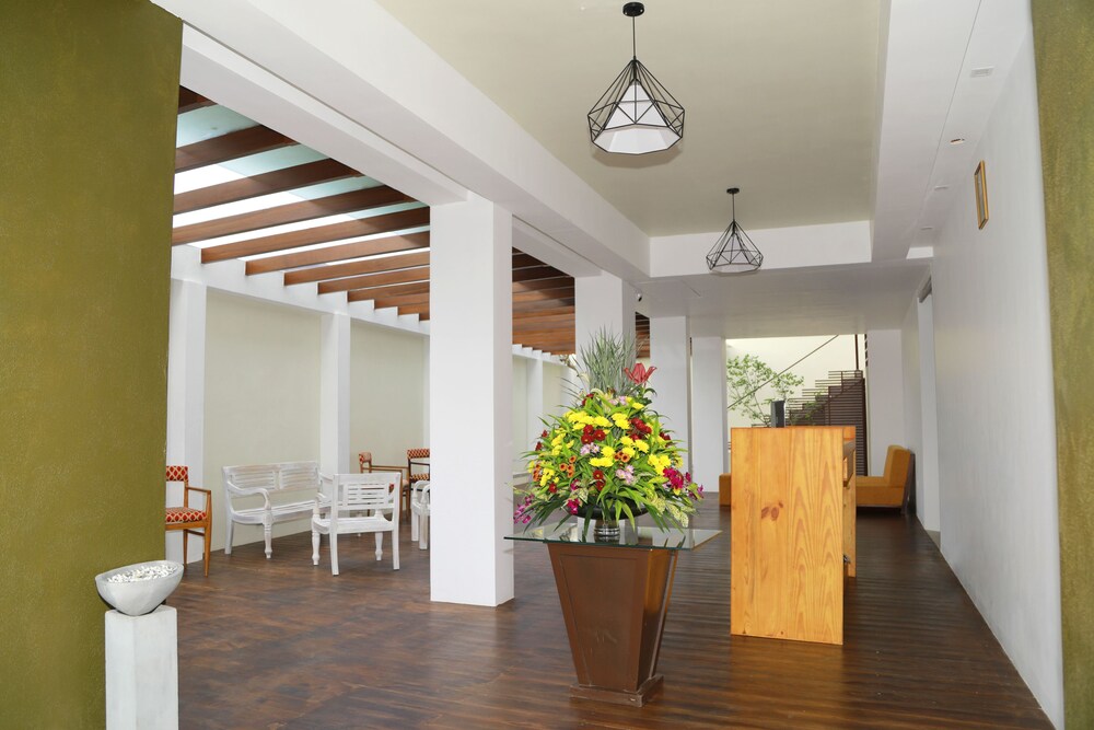 Hotel Cloud Nine, Negombo Hotel Cloud Nine, Negombo