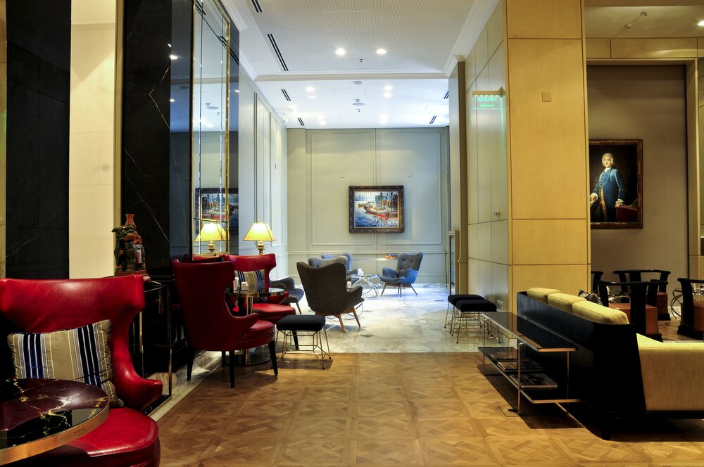 ALVEAR ICON HOTEL â?? LEADING HOTEL OF THE WORLD, Buenos Aires ALVEAR ICON HOTEL â?? LEADING HOTEL OF THE WORLD, Buenos Aires