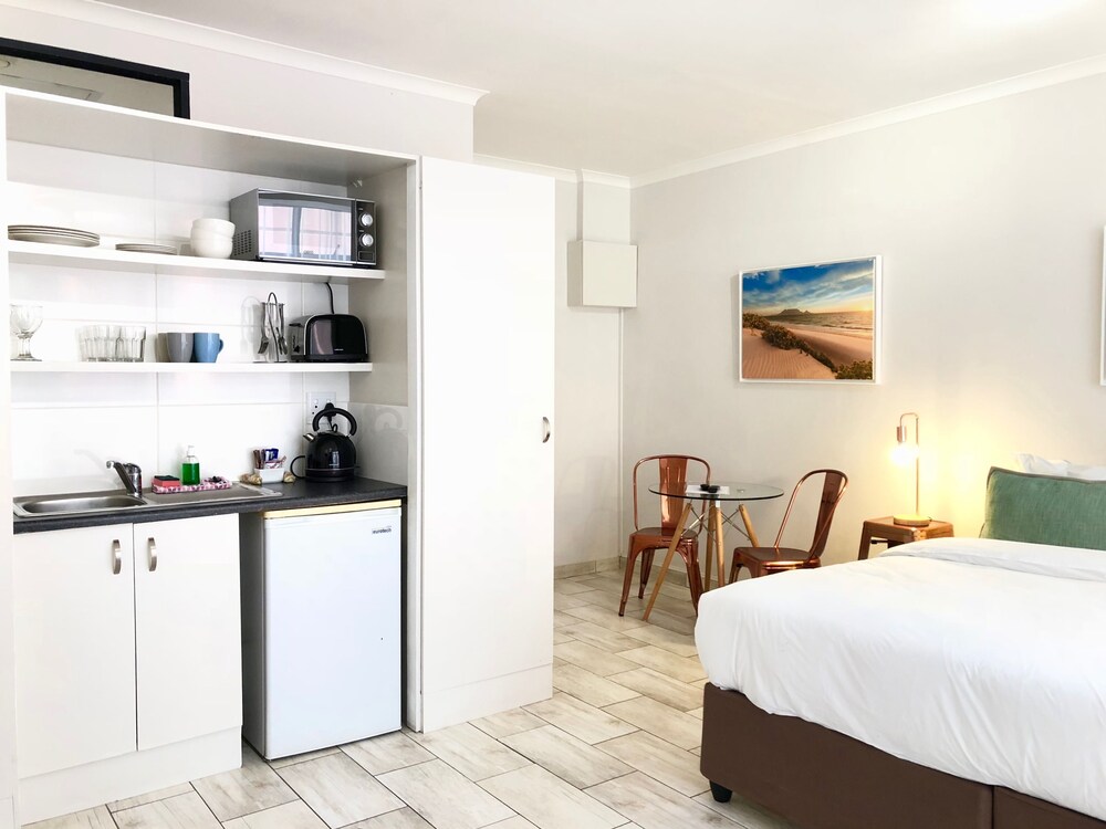 Midtown Rentals at The Square, Cape Town Midtown Rentals at The Square, Cape Town