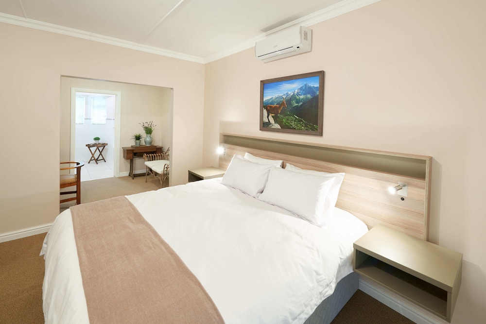 Outeniqua Inn, George Outeniqua Inn, George