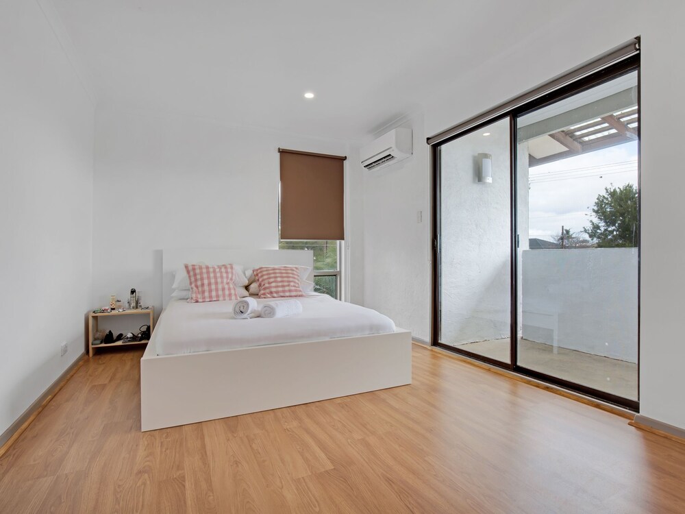 Adelaide Holiday Homes, Adelaide Adelaide Holiday Homes, Adelaide