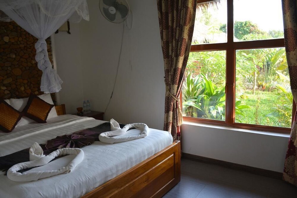 Darica Resort, Kampot Darica Resort, Kampot