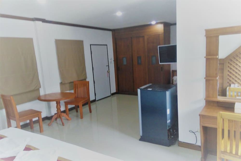 Panmanee Hotel, Phi Phi Island Panmanee Hotel, Phi Phi Island