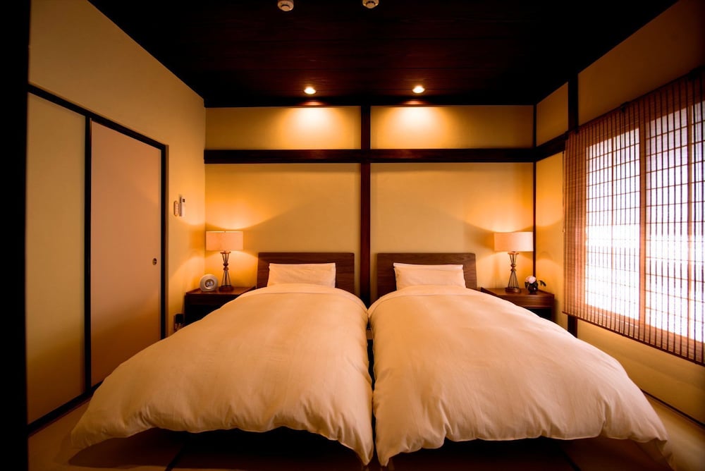 Kazueya, Kanazawa Kazueya, Kanazawa