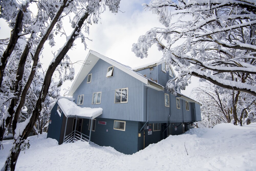 Terama Ski Lodge Hotel image