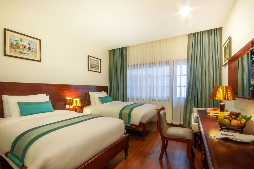 Lotus Blanc Hotel, Siem Reap Lotus Blanc Hotel, Siem Reap