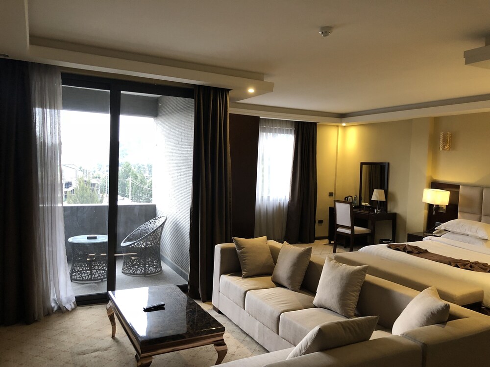 Berlottue Hotel, Addis Ababa Berlottue Hotel, Addis Ababa