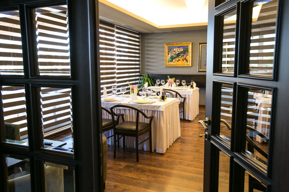 Hotel Victoria, Tirane Hotel Victoria, Tirane