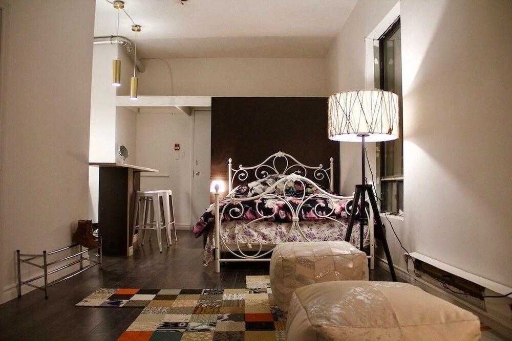 The Parkdale Hostellerie, Toronto The Parkdale Hostellerie, Toronto