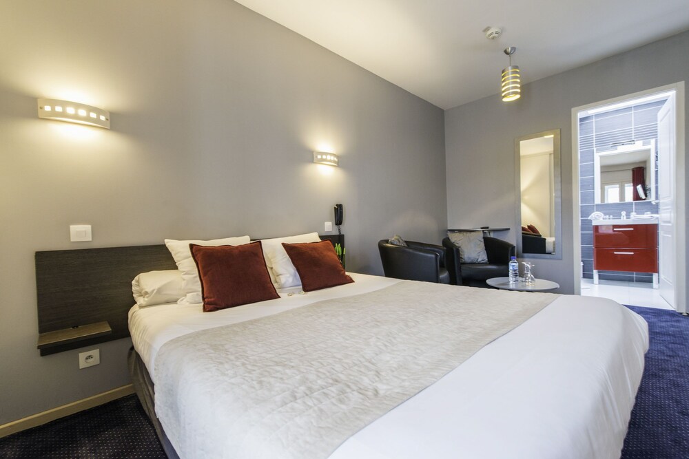 Axe Hotel, La Rochelle Axe Hotel, La Rochelle
