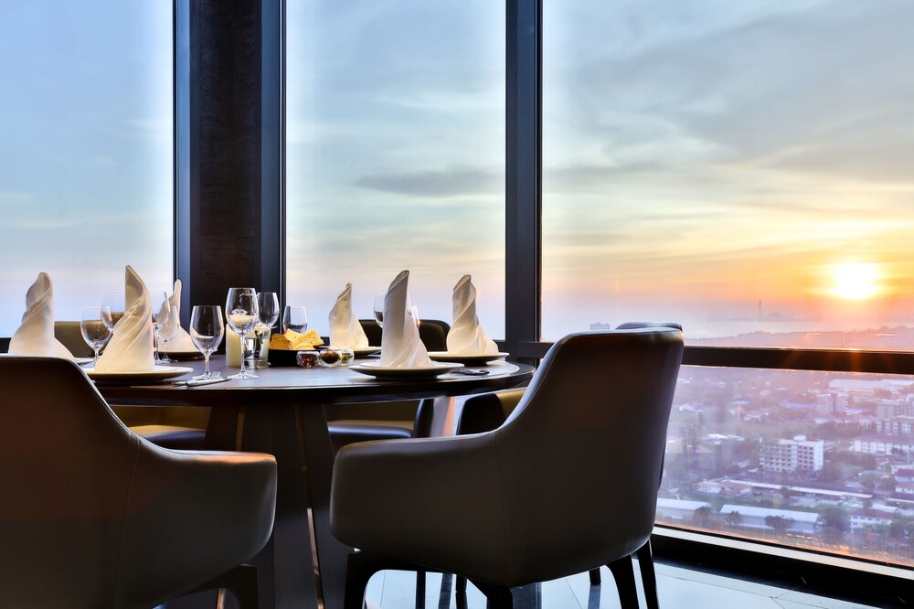 Holiday Inn & Suites Rayong City Centre, Rayong Holiday Inn & Suites Rayong City Centre, Rayong