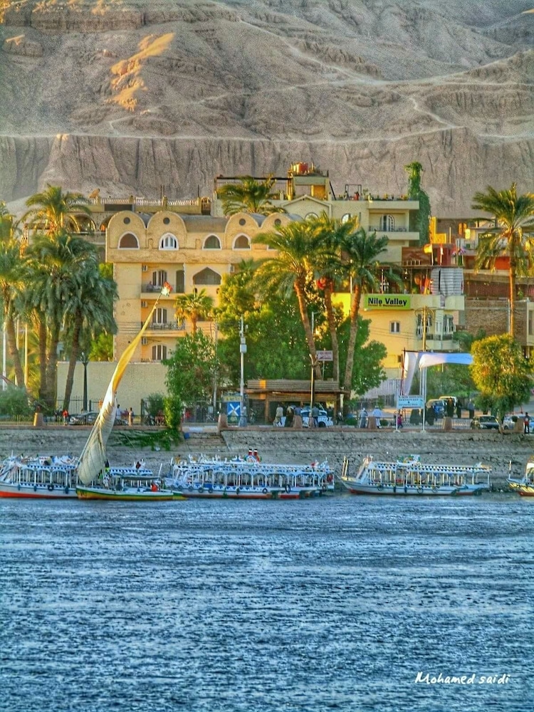 Nile Valley Hotel & Restaurant, Luxor Nile Valley Hotel & Restaurant, Luxor