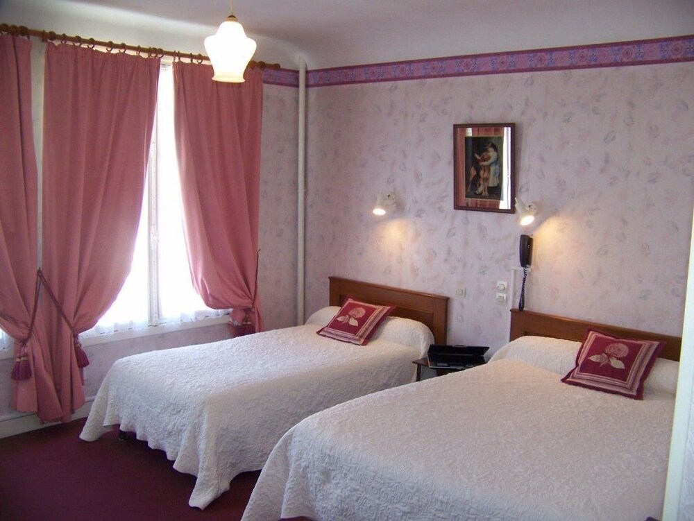 Hôtel La Pocatiere, Coutances Hôtel La Pocatiere, Coutances