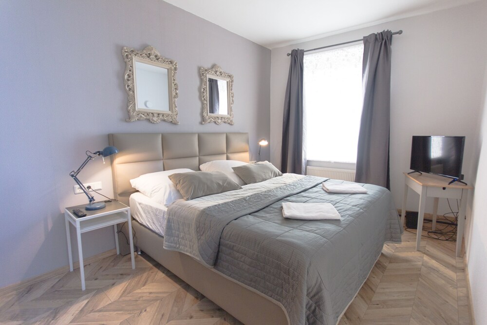 Tm Suites Dortmund 1 2 6 Price Address Reviews