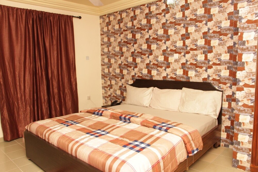 Pedallo Luxury Inn Ltd, Abuja Pedallo Luxury Inn Ltd, Abuja