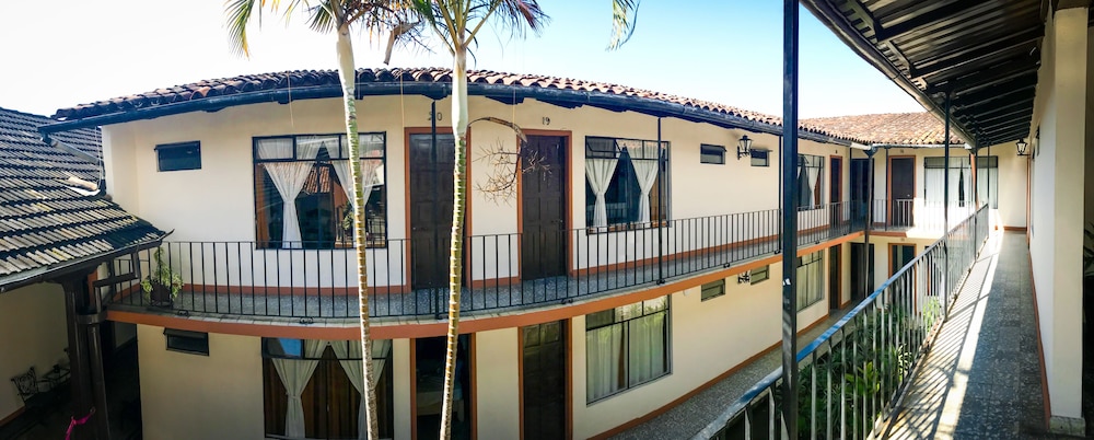 Hotel Villa de Flores, Uruapan Hotel Villa de Flores, Uruapan