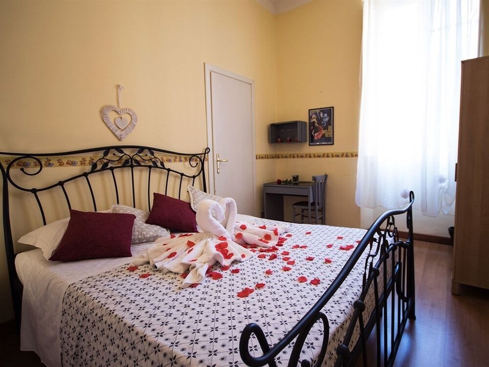 La Dolce Vita Guesthouse, Rome La Dolce Vita Guesthouse, Rome
