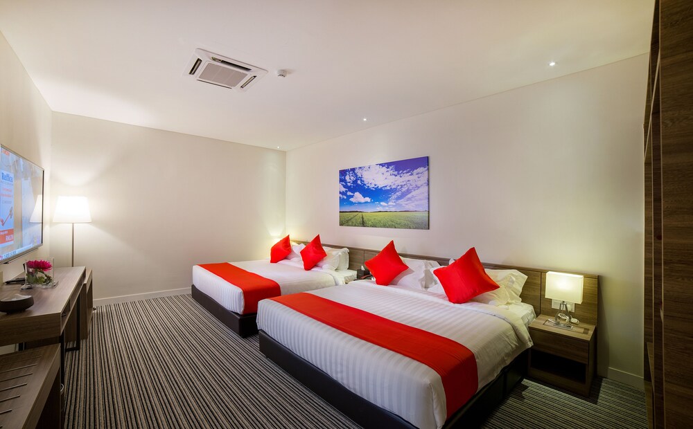 Riccarton Capsule Hotel - Hostel, Kuala Lumpur Riccarton Capsule Hotel - Hostel, Kuala Lumpur