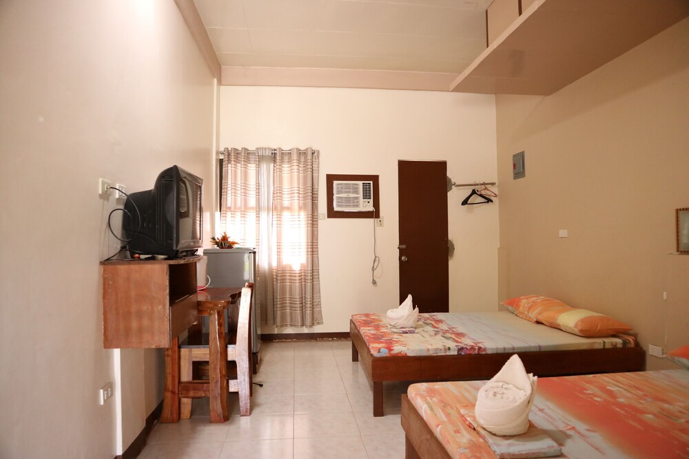 Mountain Beach Resort, Puerto Galera Mountain Beach Resort, Puerto Galera