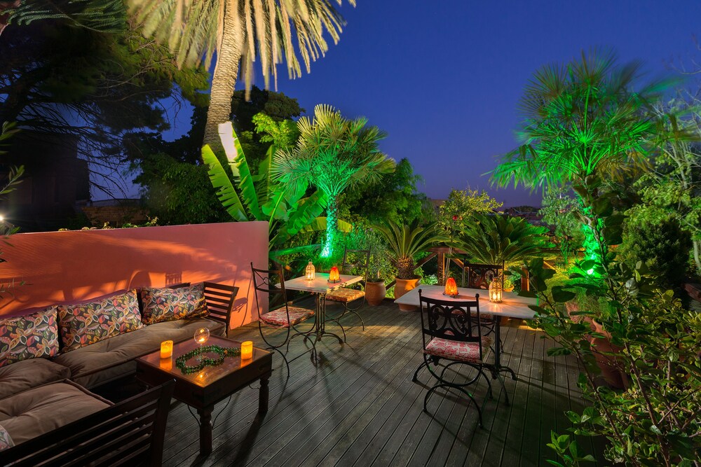 Nikos Takis Fashion Hotel, Rhodes Nikos Takis Fashion Hotel, Rhodes