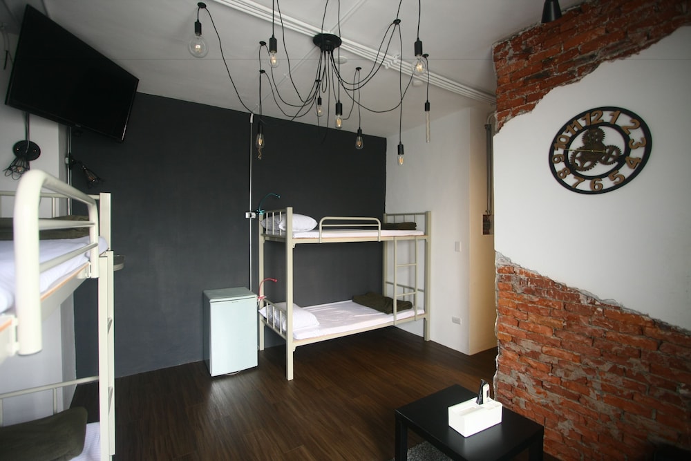 Rainbow Nest Hostel, Taichung Rainbow Nest Hostel, Taichung