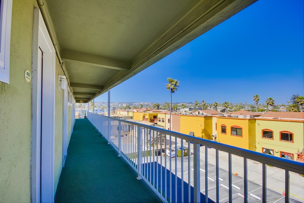 Surfer Beach Hotel, San Diego Surfer Beach Hotel, San Diego