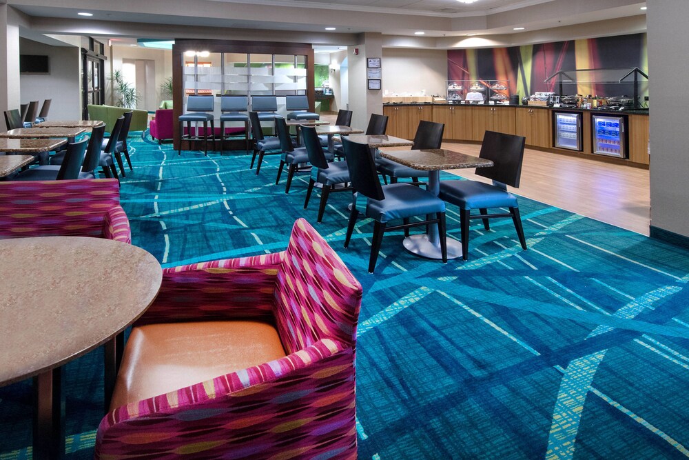 Springhill Suites By Marriott Greensboro Guilford 9 9 Price