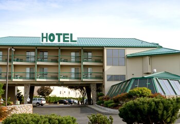 Cedars Inn photo