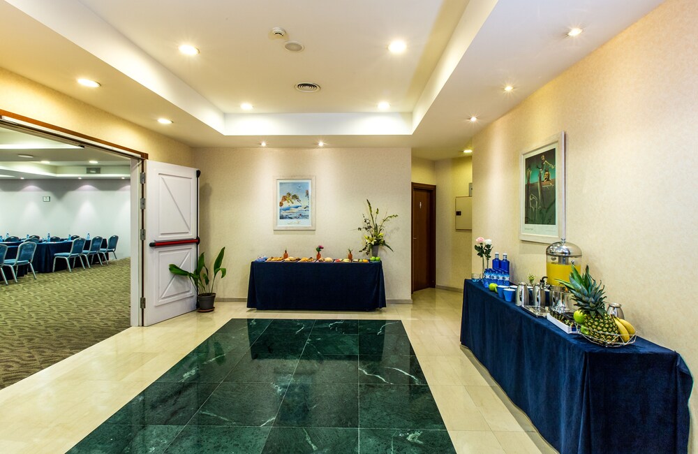 Leonardo Hotel Barcelona Gran Via, Barcelona Leonardo Hotel Barcelona Gran Via, Barcelona