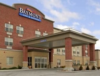 Hotels Near Road America Stadium N7390 State Highway 67 Baymont Inn Suites Plymouth 3 8 Miles From Road America