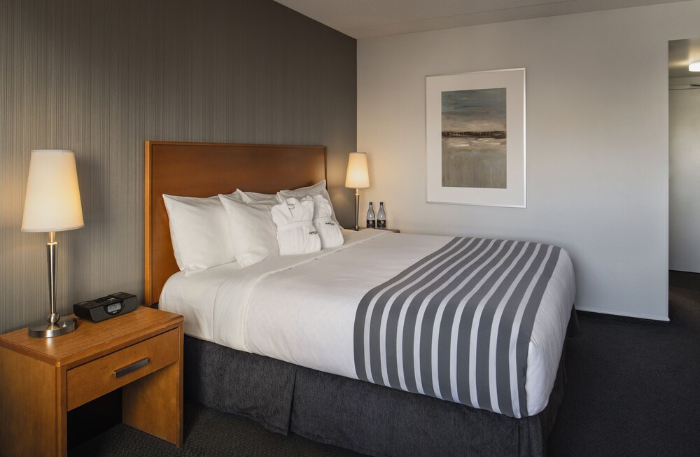 Norwood Hotel, Winnipeg Norwood Hotel, Winnipeg