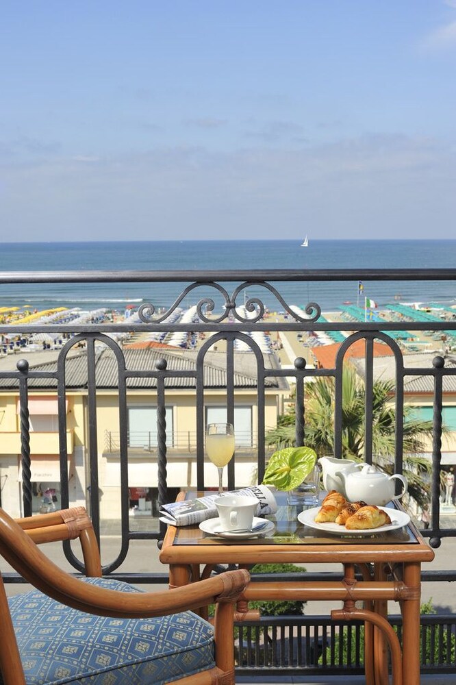 Hotel President, Viareggio Hotel President, Viareggio