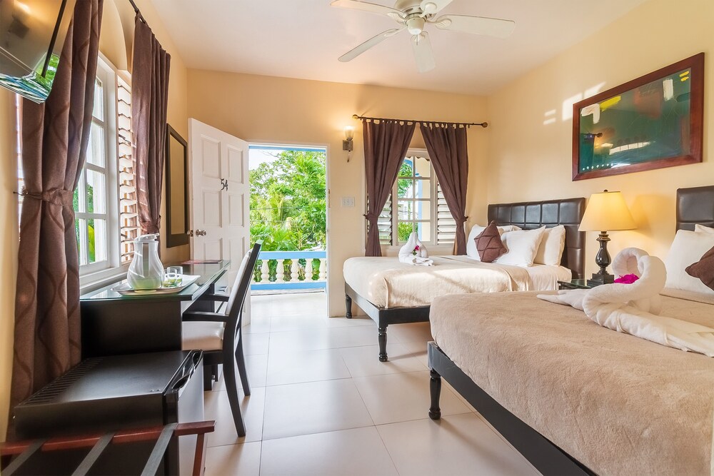 Travellers Beach Resort, Negril Travellers Beach Resort, Negril