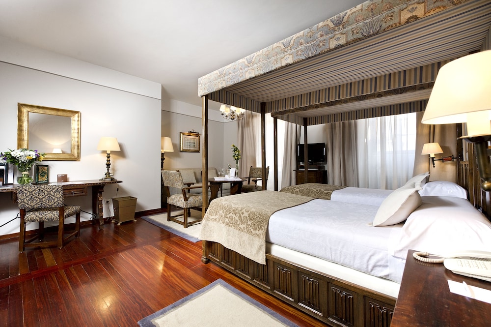 Parador de Santiago - Hostal dos Reis Católicos, Santiago de Compostela Parador de Santiago - Hostal dos Reis Católicos, Santiago de Compostela