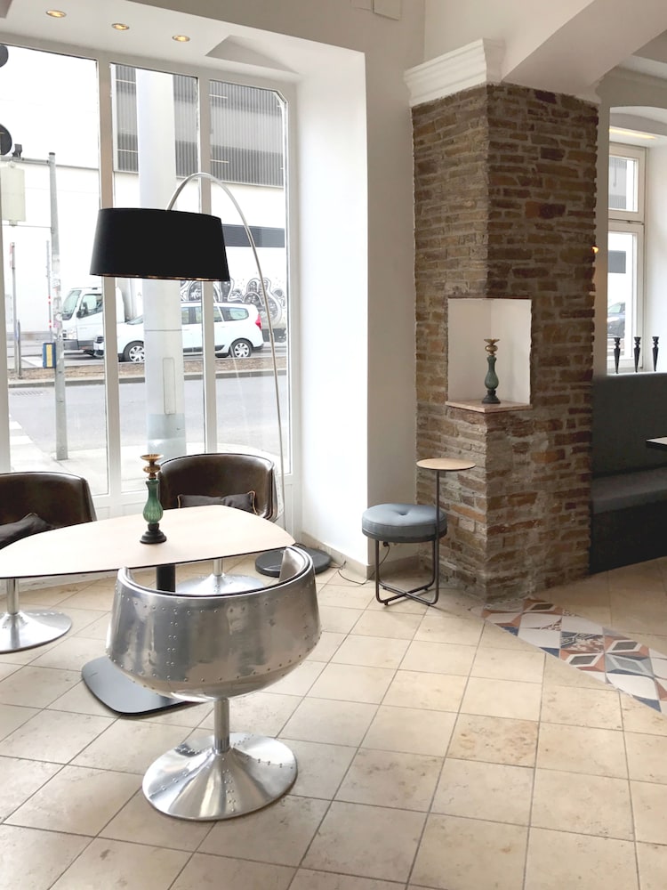 Arthotel ANA Westbahn Arthotel ANA Westbahn