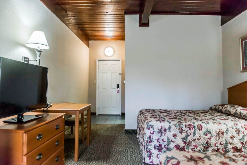 Econo Lodge Tallahassee, Tallahassee Econo Lodge Tallahassee, Tallahassee