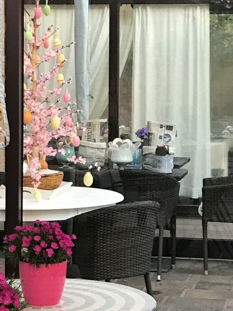 Euro House Inn Airport Hotel & Residence, Rome Euro House Inn Airport Hotel & Residence, Rome