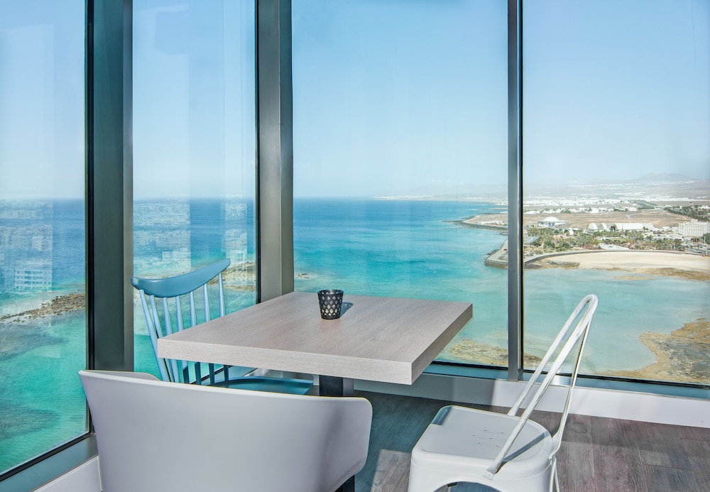 Arrecife Gran Hotel & Spa, Lanzarote Arrecife Gran Hotel & Spa, Lanzarote